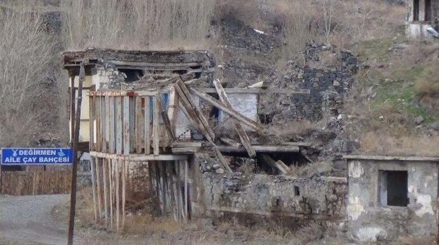 Tevfik Paşa Konağı Ve Tarihi Evlerin Durumu İ&ccedil;ler Acısı