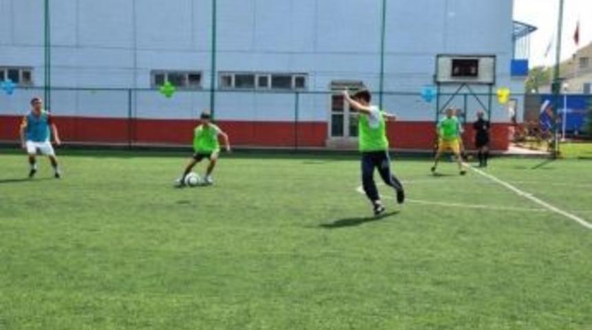 Liseler Arası Halı Saha Turnuvası Başlıyor