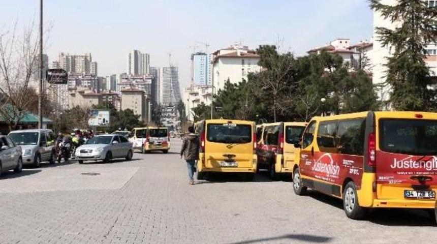 Ataşehir'de Dolmuş&ccedil;u Eylemi