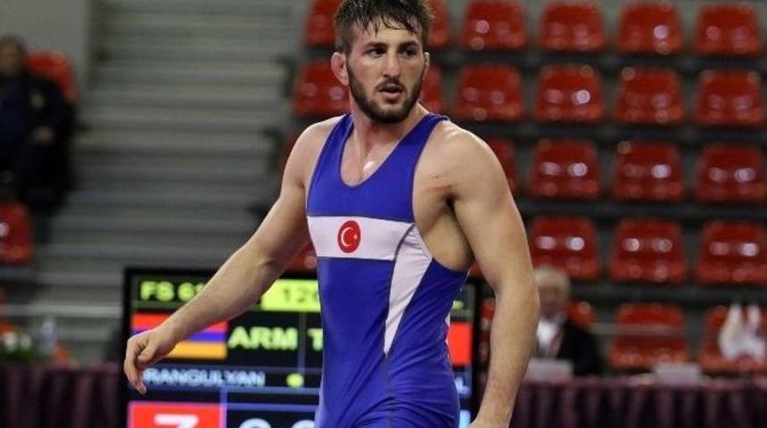 Recep Ve Fatih, Bronz Madalya İçin Güreşecek