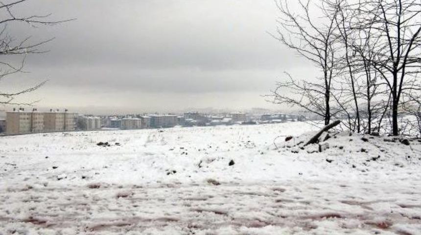 Elazığ'da 146 K&ouml;y Yolu Kardan Kapandı