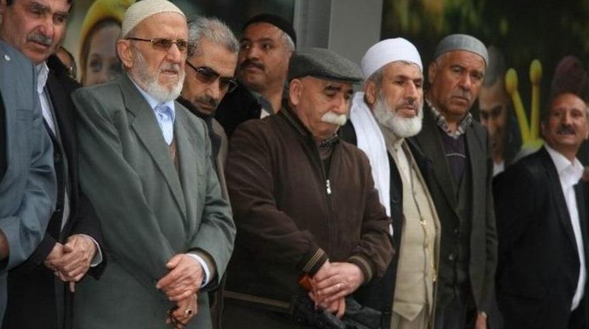 Dik Kutlu Doğum Programını A&ccedil;ıkladı