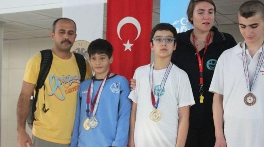 &Ouml;zel Sporculardan Derece