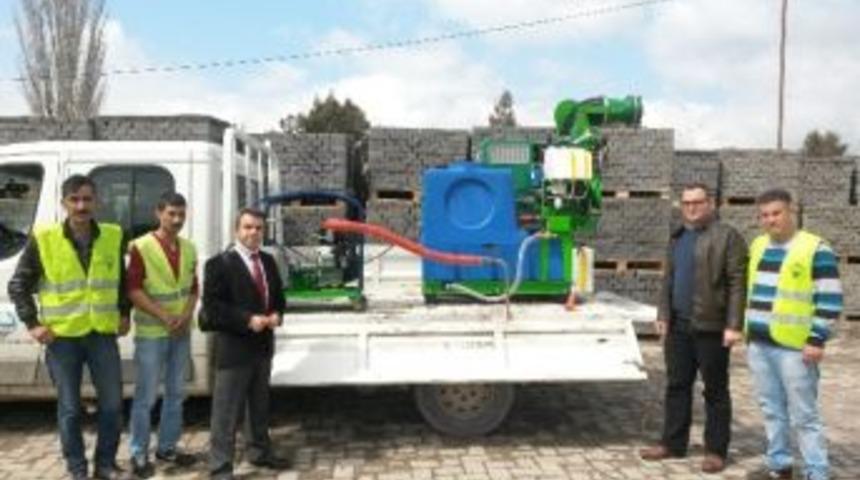 S&ouml;ke Belediyesinde İki Yeni İla&ccedil;lama Makinesi