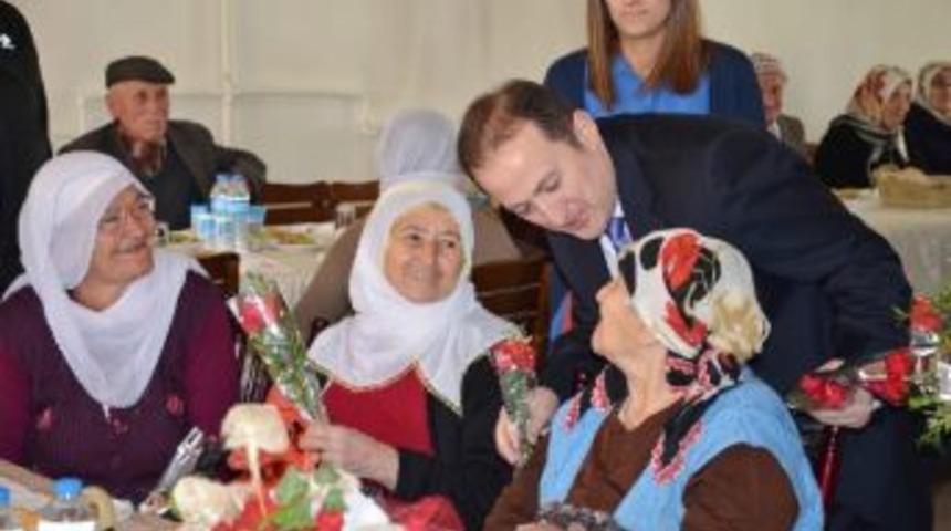 Pehlivan: "yaşlılarımız Yarına Işık Tutan Değerlerimiz"