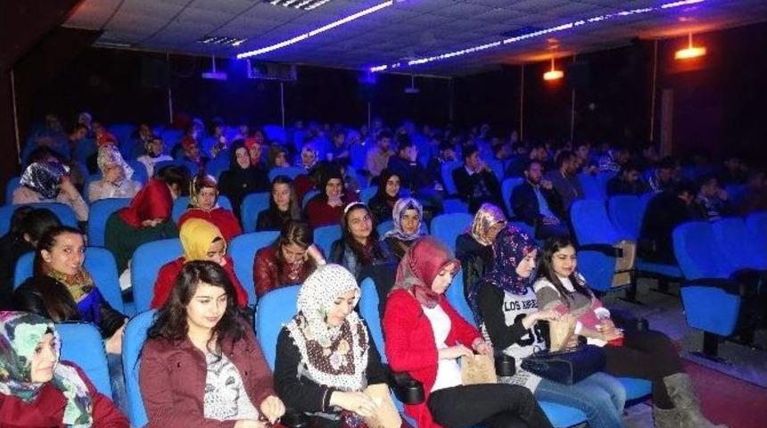 Kyk, &Ouml;ğrencileri &ldquo;&ccedil;anakkale&rsquo;den Son Mektup&rdquo; Filmine G&ouml;t&uuml;rd&uuml;