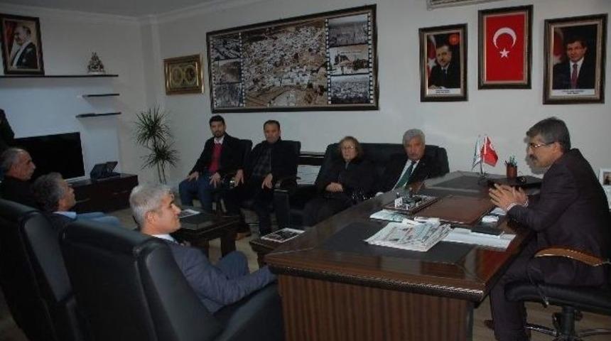 Chp&rsquo;den, Ak Parti İl Başkanlığına İadeyi Ziyaret