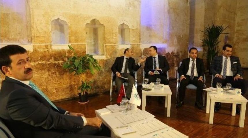 Başkan Ekinci Eyy&uuml;biye Belediyesinin 1 Yılını Değerlendirdi