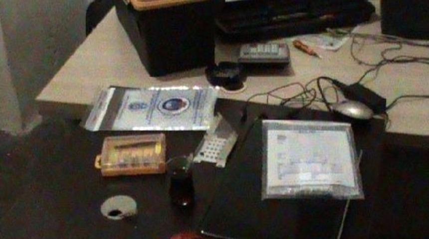 Şanlıurfa'da Yasa Dışı Bahis Operasyonu: 10 G&ouml;zaltı