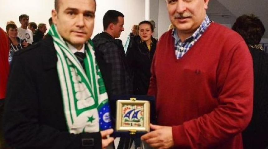 Bursa B&uuml;y&uuml;kşehir Antren&ouml;r&uuml; Emin İmen: Yenilgi &Uuml;zd&uuml; Iyi Oyun Sevindirdi