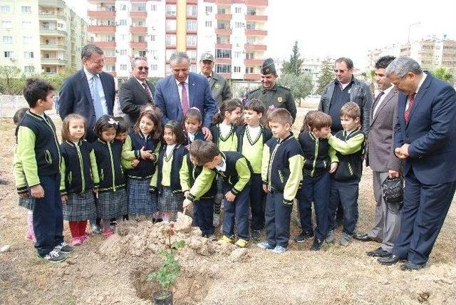 Öğrencilerden Meteorolojiye Ziyaret