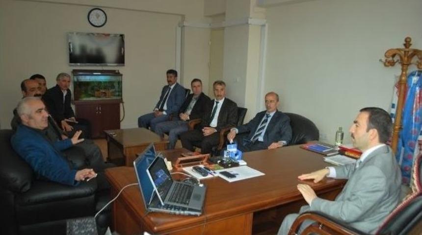 Stk Temsilcilerinden &Uuml;niversiteye Ziyaret