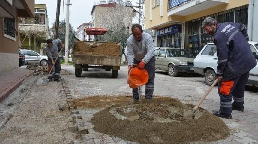 Torbalı Yollarına 20 Bin Ton Asfalt