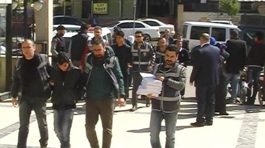 Şanlıurfa&rsquo;da Dolandırıcılara Operasyon: 4 G&ouml;zaltı
