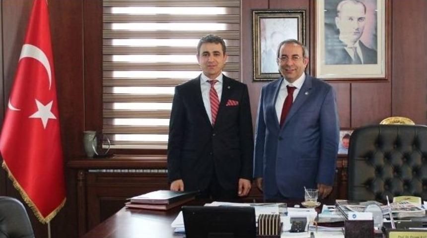 Ak Partili Şahin&rsquo;den Rekt&ouml;r Battal&rsquo;a Ziyaret