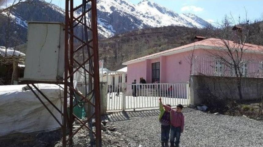 Kapağı Olmayan Elektrik Trafosu Yenilendi