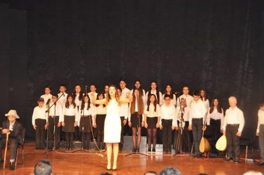 Gkv&rsquo;liler Ve Gap G&ouml;rme Engelliler Aşık Veysel&rsquo;i Unutmadı