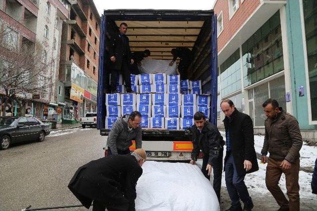 Erzurum Büyükşehir’den Suriyeli Misafirlere Yardım Tırı