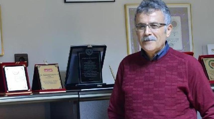 Erdoğan'a Haraket Ile Su&ccedil;lanan Doktor Beraat Etti