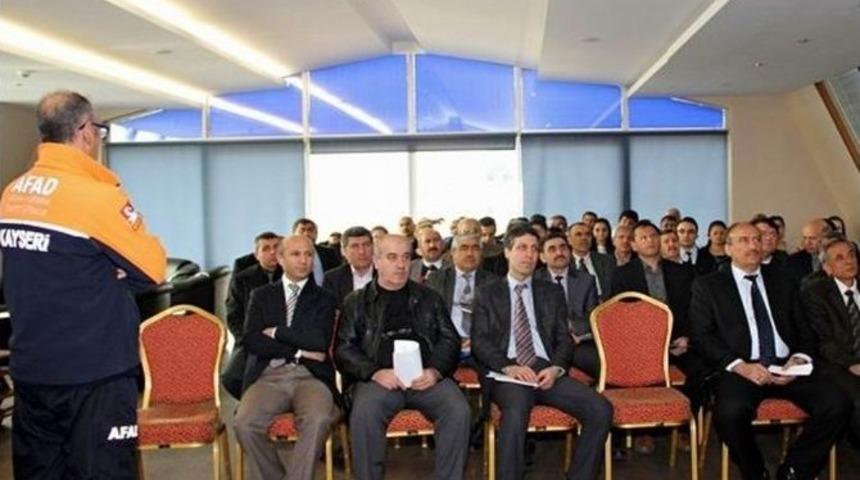 Orman B&ouml;lge M&uuml;d&uuml;r&uuml;l&uuml;ğ&uuml;&rsquo;nde &rsquo;temel Afet Bilinci&rsquo; Eğitimi Verildi
