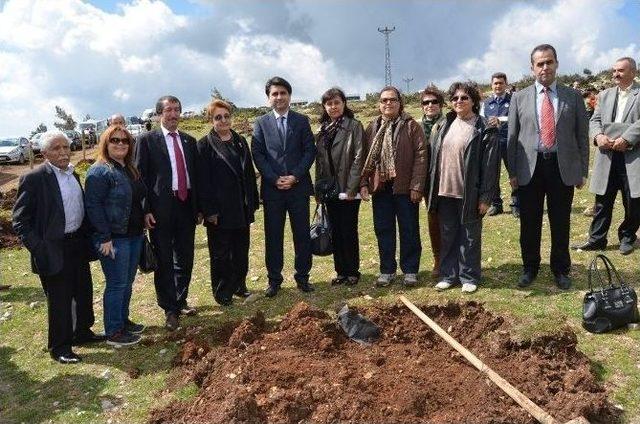 Belen’de Bin 500 Fidan Dikildi