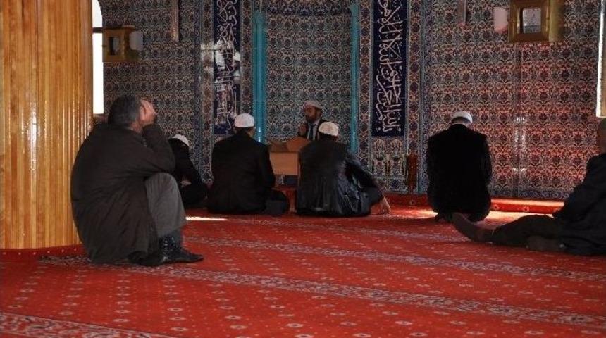 Pınarbaşı&rsquo;nda Muhsin Yazıcıoğlu Ruhuna Mevlid Okutuldu