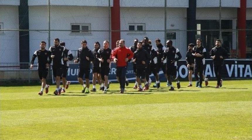 Gaziantepspor, Milli Ma&ccedil; Arasını İyi Değerlendirmek İstiyor