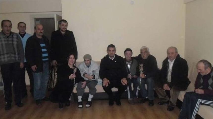 Alaplı Mhp&rsquo;den Engelli Bakım Merkezindeki Yaşlılara Ziyaret