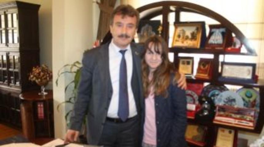 K&uuml;&ccedil;&uuml;k Hayvansever Projelerini Başkana Anlattı