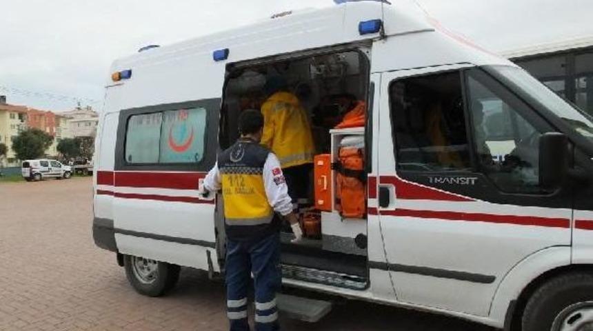 Liseye Taşan Kavgada 3 Kişi Yaralandı