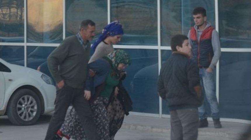 İki Trakt&ouml;r Arasında Sıkışan Gen&ccedil; Hayatını Kaybetti