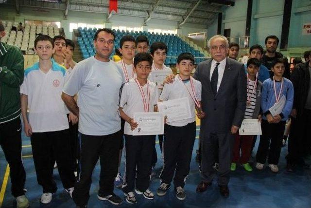 Badminton Müsabakaları Tamamlandı