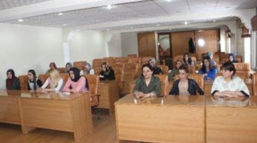 Ağrı Belediyesi &lsquo;nden Kadın Kurulu