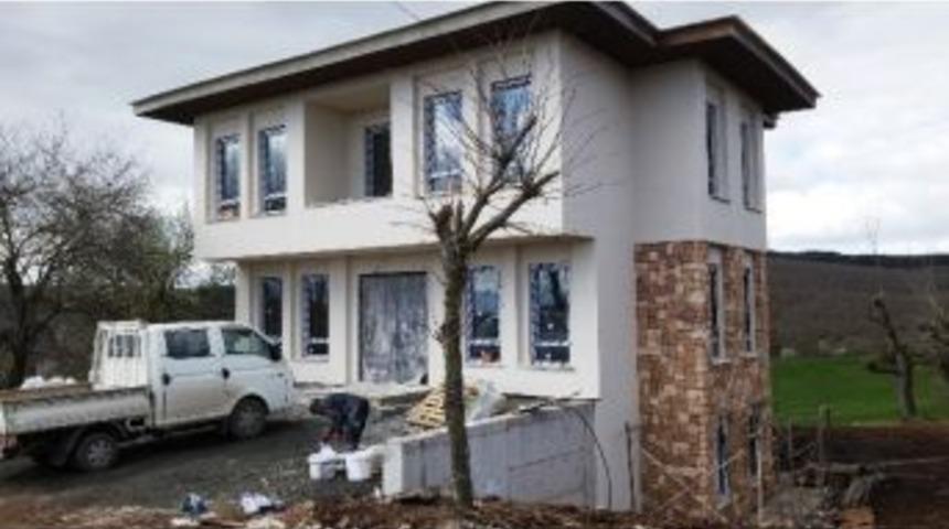 İzmit Belediyesi K&ouml;y Konaklarının İnşasına Başladı