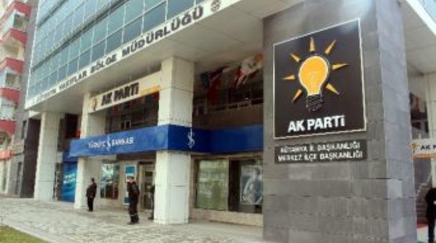 Ak Parti&rsquo;de K&uuml;tahya&rsquo;nın Milletvekili Aday Listesi Belirlendi