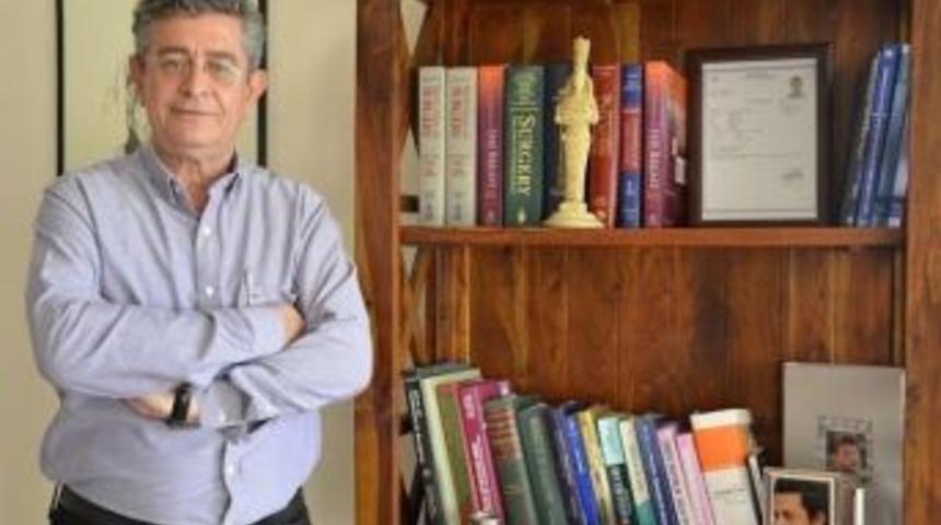 Prof.dr. Saydam: "meme Başı &Ccedil;ekilmesi Kanser Belirtisi Olabilir"