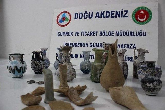 Gümlrük Ekiplerinden İskenderun’da Tarihi Eser Operasyonu