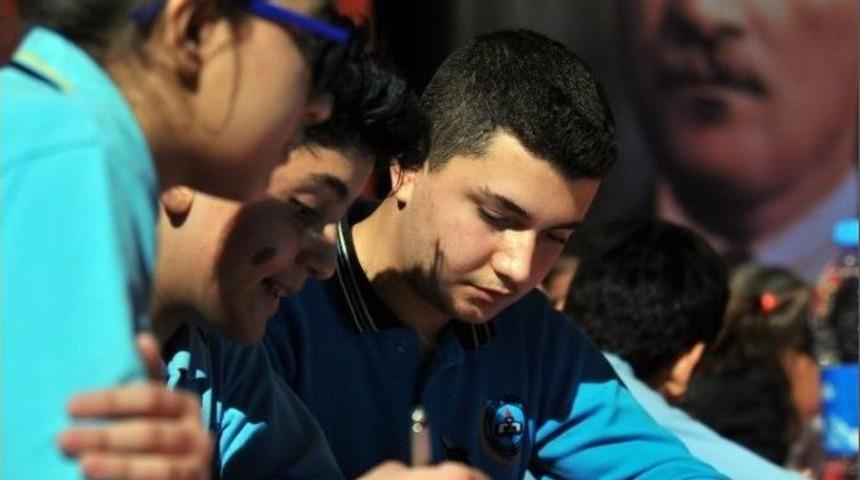 Kepezli &Ouml;ğrenciler Bilgileriyle Yarıştı