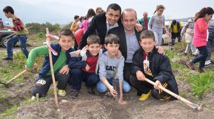 Soma&rsquo;da Minik G&ouml;n&uuml;ller Doğa İ&ccedil;in Buluştu