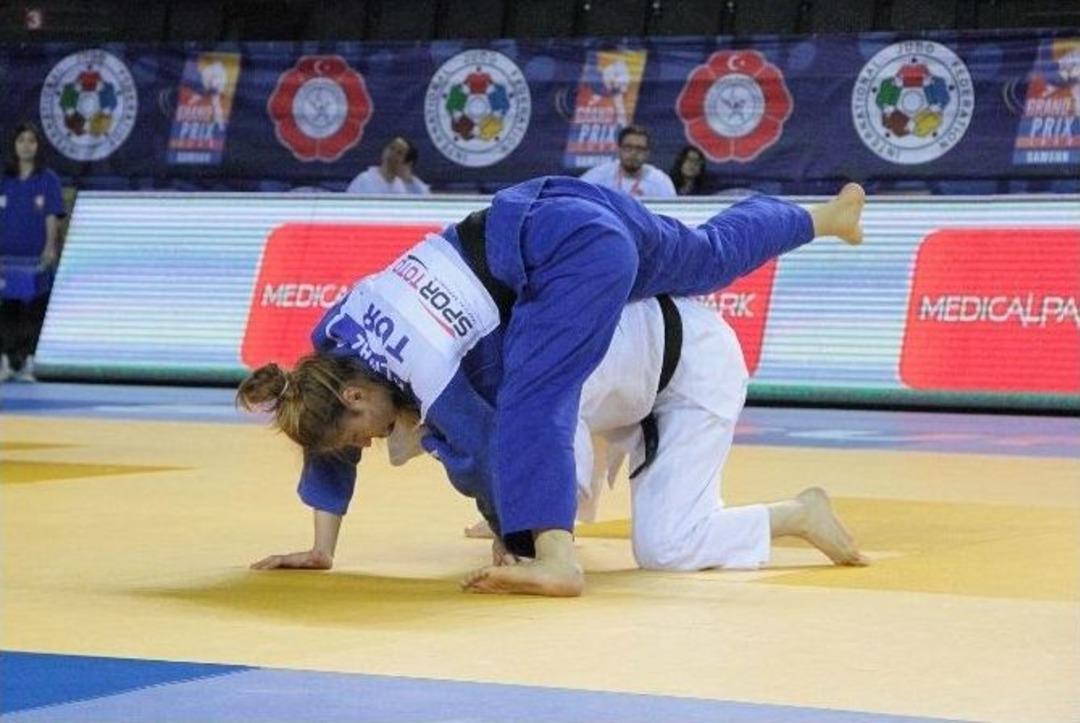 Judo Grand Prix Samsun&rsquo;da Başladı