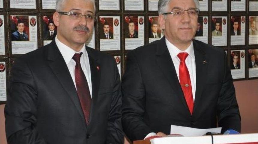 Mehmet&ccedil;i Vakfı Şehit Ailelerini Ziyaret Etti