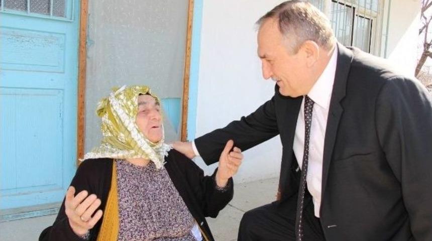 Başkan Yılmaz, Yaşlılar Haftasında Yaşlıları Unutmadı