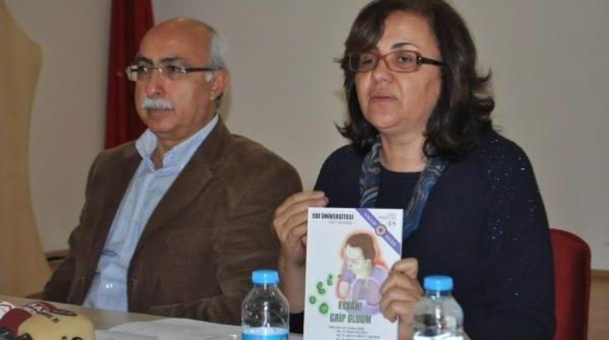 Prof. Dr. &Ccedil;i&ccedil;ek: 42 Kişi Aşılanmış Olsaydı &Ouml;lmezdi