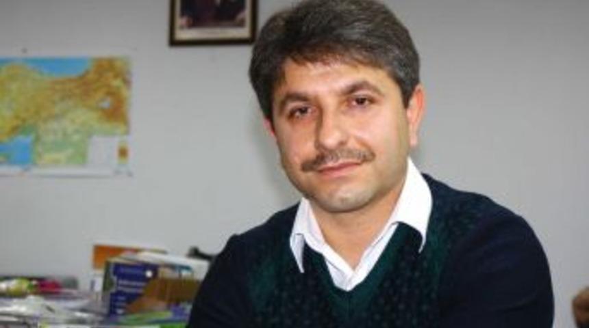 Sa&uuml; &Ouml;ğretim &Uuml;yesi G&uuml;lmez: "t&uuml;rkiye Daha İyi Notu Hak Ediyor"