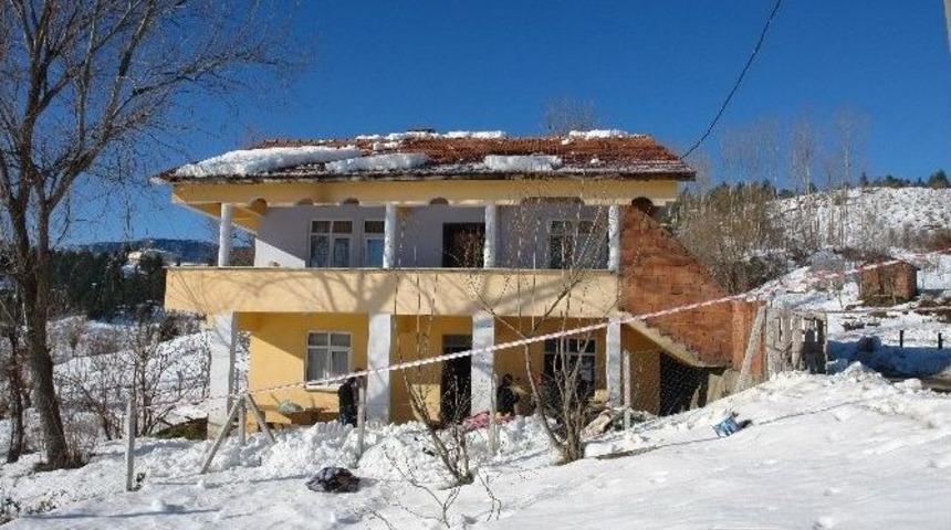 &Ouml;ld&uuml;rd&uuml;ğ&uuml; Şahsı Yakmak İsteyen Kadına M&uuml;ebbet