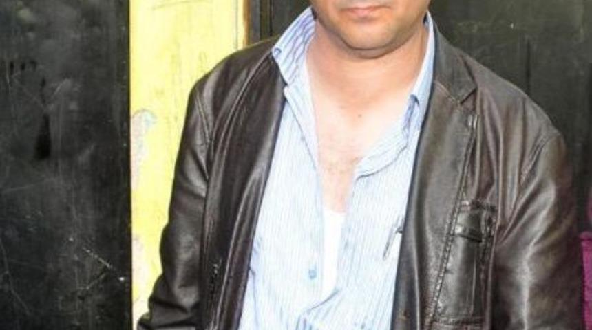 Adana'da Kuryenin Altın Dolu &Ccedil;antasını Gasp Eden 2 Ş&uuml;pheli Tutuklandı