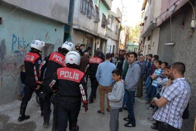 Adana'da Kuryenin Altın Dolu Çantasını Gasp Eden 2 Şüpheli Tutuklandı