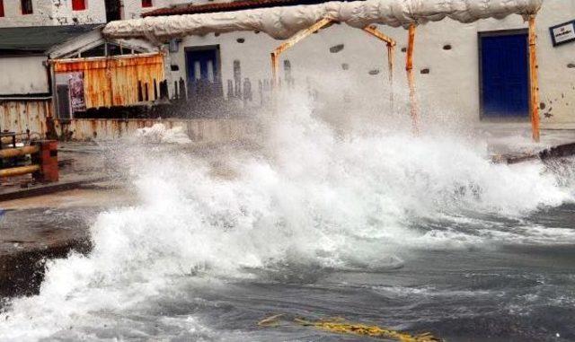 Bodrum'u Fırtına Vurdu