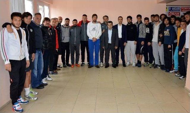 Erürker: “nazilli Belediyespor Kıymetlimizdir”