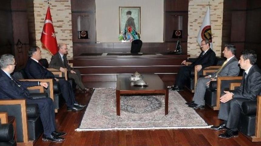 Emniyet M&uuml;d&uuml;r&uuml; G&uuml;lveren&rsquo;den Gso&rsquo;ya Ziyaret